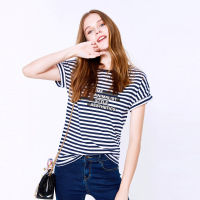 德玛纳2017T恤女短袖夏天百搭休闲宽松上衣 卷边圆领条纹字母恤衫