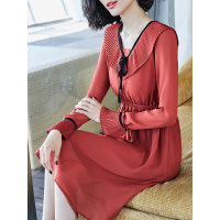 春夏新品连衣裙喇叭袖修身裙百褶雪纺裙