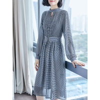 春夏新品港味连衣裙格纹镂空小V领裙腰部抽绳裙