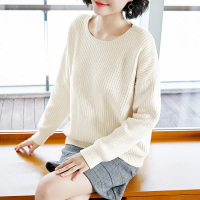 德玛纳2018冬季新款纯色简约时尚圆领宽松长袖针织衫线衫女白色