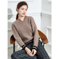 德玛纳2018冬季时尚V领慵懒气质毛衫女针织衫女打底衫女卡其
