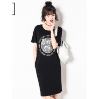 拉夏贝尔2018秋装新款时尚印花宽松圆领短袖中长款连衣裙70006148