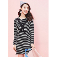 拉夏贝尔2018秋装新款中长袖针织短连衣裙 棉涤罗马布 彩条面料条纹混色20008242