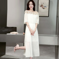 丝柏舍2018年夏装一字领镂空显瘦淑女大摆长款连衣裙纯色S72R0107