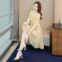 丝柏舍2020夏装女时尚V领荷叶边修身套头短袖格纹连衣裙S02B2259L