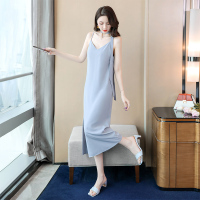 丝柏舍2020夏装纯色简约气质女士时尚性感V领吊带连衣裙S02R2549L