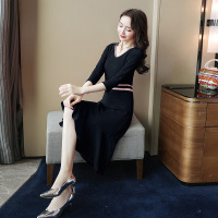 丝柏舍2020夏装女时尚V领七分袖修身显瘦针织连衣裙S91B1599L