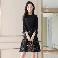 丝柏舍2020秋女花边圆领拼接收腰时尚中长款连衣裙S91R0715L