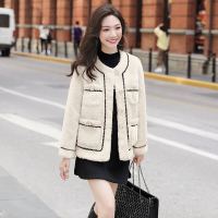 丝柏舍2020冬季女士时尚小香风颗粒绒单排扣羊羔毛短款外套S04B6777A