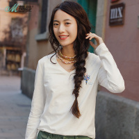 茵曼春装纯棉v领花束刺绣文艺休闲T恤女长袖白色宽松上衣1881021096