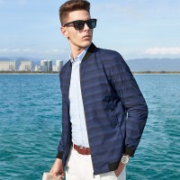 杰米克2018年春季新款经典休闲百搭暗条纹棒球领夹克 男 夹克外套