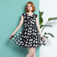 A&D女士收腰波点雪纺连衣裙
