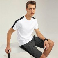 佐丹奴T恤男装速干拼肩圆领短袖T恤90027209