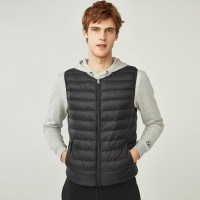 佐丹奴羽绒背心 男装90%含绒量轻薄羽绒服 可机洗羽绒衣 13078703