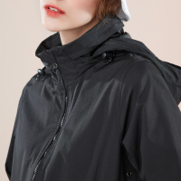 佐丹奴女防风外套 女春装可藏帽休闲上衣 束腰长款女风衣05379601