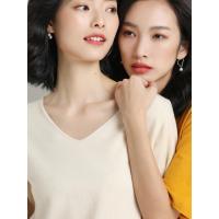 新款2019针织女半截袖V领短袖T恤宽松韩版V领女百搭上衣打底衫