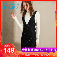 秋水伊人 冬装 女V领修身开叉波点背带连衣裙子F1218