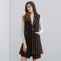 秋水伊人2020冬季新款韩版修身时尚条纹中长西装马甲女外套FV596
