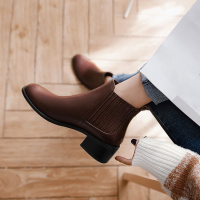 格瑞迪欧 2018新款网红女鞋真皮短靴女马丁靴大码舒适百搭靴子女超火DX301