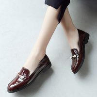 格瑞迪欧 尖头女单鞋英伦时尚新款漆皮小皮鞋珍珠深口单鞋乐福鞋平底一脚蹬DX2111