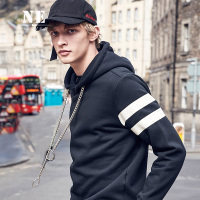 伯爵卓尔2017秋新款金属圆环连帽套头修身男卫衣潮ulzzang嘻哈潮