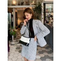 韩都衣舍2019秋装新款小香风西装网红两件套时尚套装女OM90763諨
