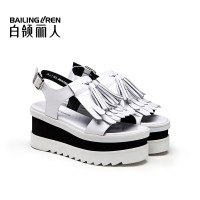 白领丽人牛漆凉鞋头层牛漆皮流苏一字带休闲凉鞋