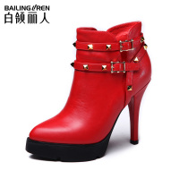 白领丽人秋冬新款欧美小牛皮尖头细高跟铆钉女短靴