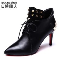 白领丽人秋冬新款胎牛皮尖头系带金属铆钉女短靴