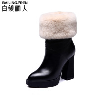 白领丽人秋冬新品兔毛绒里尖头方跟黑色中筒女靴