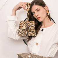 2019新款迷你手提凯莉包简约单肩斜挎链条包