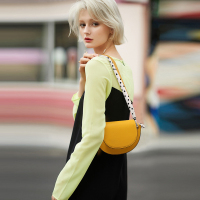 2019秋季新款包包女蝴蝶结洋气丝巾迷你马鞍包ins百搭单肩斜挎包