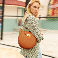 复古腋下包2019新款潮气质小香风菱格纹大容量马鞍包斜挎包女百搭