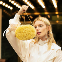 2019新款毛茸茸可爱链条小圆包ins百搭斜挎包