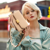 妙迪洋气丝巾小方包女包包2019秋季新款韩版潮百搭ins单肩斜挎包