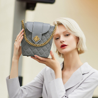 妙迪复古水桶包女2019秋冬新款ins网红菱格链条包洋气手提斜挎包