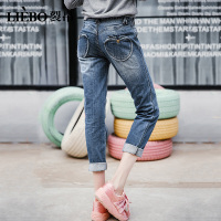 裂帛春装新款花朵刺绣长裤子心形袋水洗磨白显瘦休闲牛仔裤