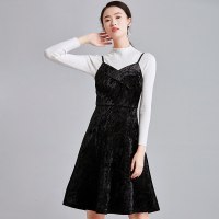 欧昵雪秋冬季新款V领修身高腰a字裙无袖连衣裙女丝绒带裙q