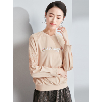 欧昵雪春秋季立体花朵烫图字母印花圆领套头卫衣女薄款长袖c