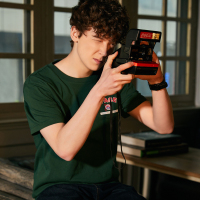 唐狮2018夏季新款短袖T恤男韩版时尚胸口小图案青少年学生打底衣