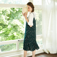 唐狮夏装新款连衣裙 女花朵印花v领吊带连衣裙