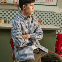 唐狮2020细条纹衬衫男潮流韩版长袖秋季宽松港风竖条纹学生衬衣潮