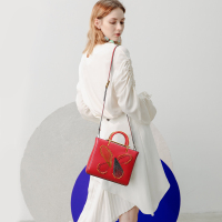 COMICO高美高女款蝶飞南园单肩斜挎手提包C5958