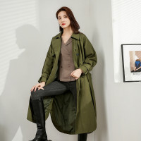 汤尼保罗时尚英伦复古长款风衣军绿色