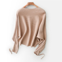 女式宽松短款时尚通勤条纹针织衫