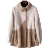 时尚宽松拼接女款复合皮毛一体大颗粒羊毛皮草大衣