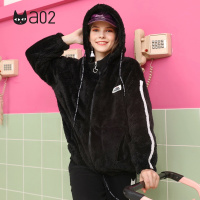 a02新款秋冬潮流背面字母刺绣连帽毛毛短款外套女DTT6D0611KC