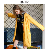 a02商场同款潮流少女徽章连帽宽松中长风衣外套女D1U1A0731CT