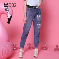 a02新款2020时尚字母印花宽松直筒毛边牛仔裤女DTV1A1541PN