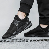 耐克（NIKE）耐克女鞋运动鞋轻便透气袜子休闲跑步鞋848475-003